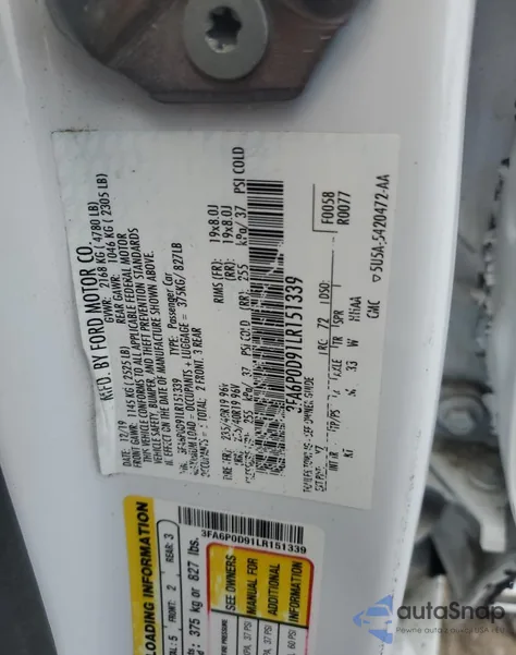 2020 Ford Fusion Titanium z USA, uszkodzony, nr VIN 3FA6P0D91LR151339